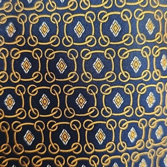Paola Gucci Necktie 100% Silk Made In ITALY Rich Gold And Navy - Picture 6 of 6